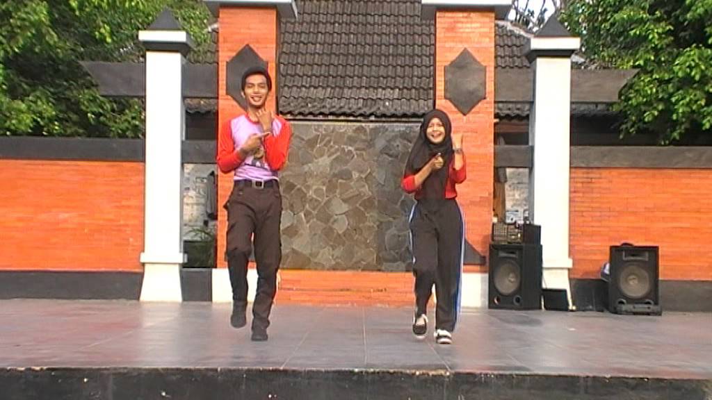 MOP dance (guguslatih bahsa dan seni) YouTube