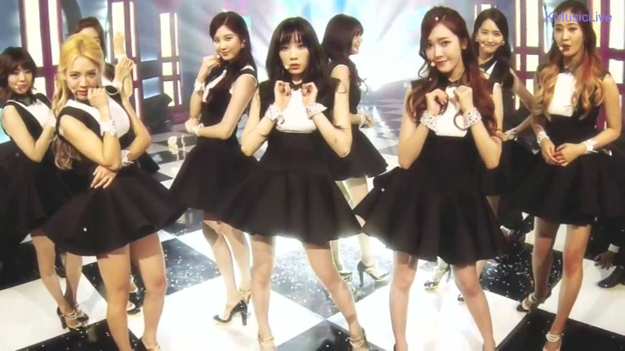 Girls Generation 소녀시대 少女時代 Back Hug Mr Mr Cb Stage Live Sbs Inkigayo Hd Youtube