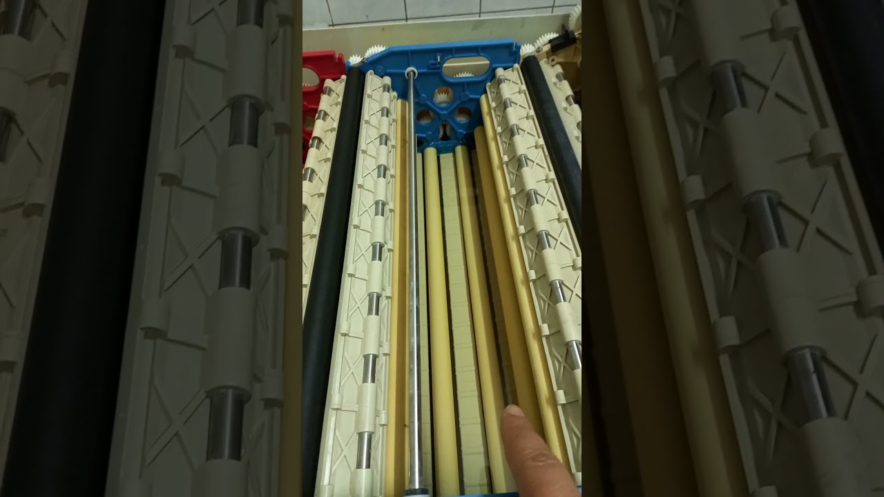 X-ray Film processing device   ادات معالجة او تحميض فلم الاشعة السينية