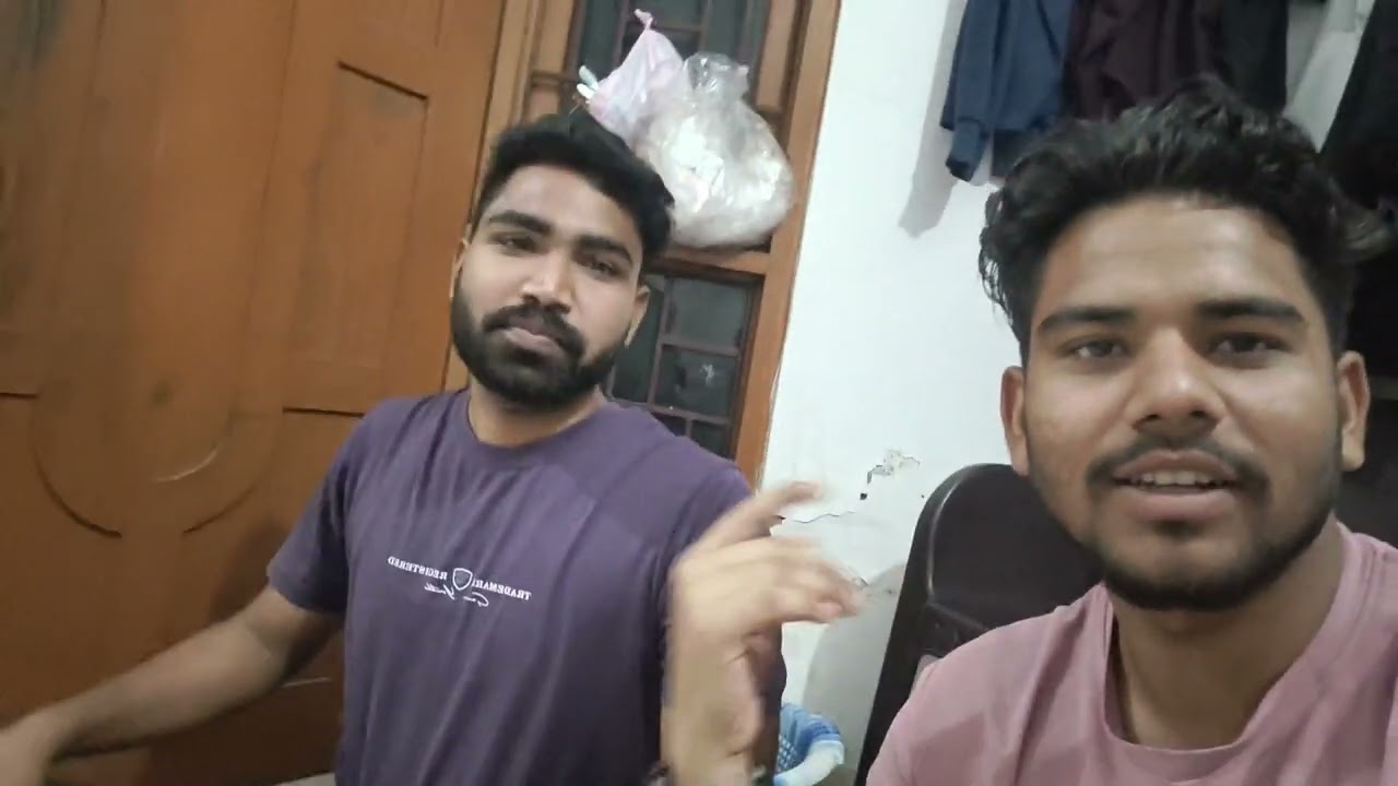 Dost ke room pe party thi our last  kya hua ? 