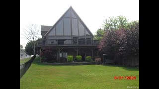 1907 Riverside Dr,  Port Huron, MI 48060 - Rhonda Johnson - MLS 20251012823