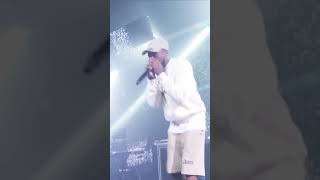 Young C performing \