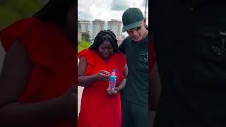 por que quem faz o bem é perseguido pelo mal mas Deus está cuidando deles