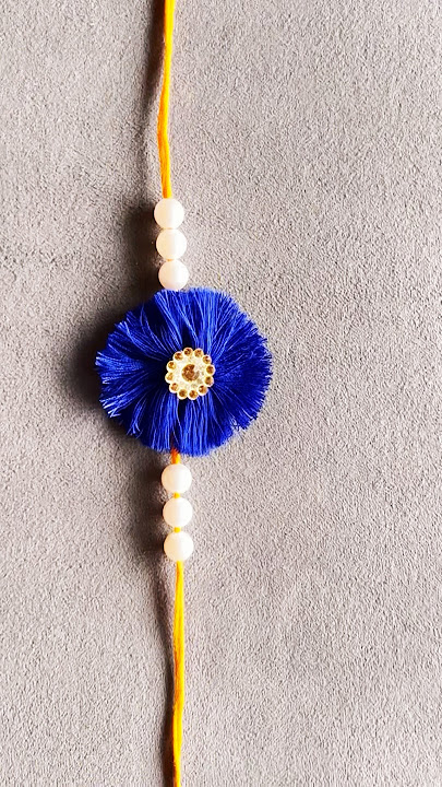 Make such a beautiful Rakhi at home in 5 minutes #craftideas #rakhimakingideas #handmaderakhi #vi...
