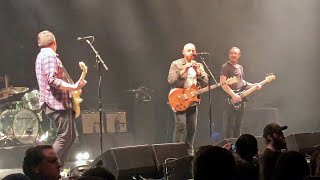 The Menzingers - I'm Shipping Up to Boston (Dropkick Murphys cover) (12/7/19)