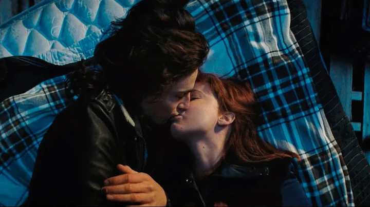 Dont Look Up 2021 Kiss Scene - Kate and Yule (Jenn...