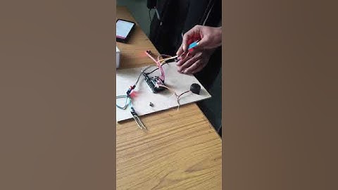 SMART ASSISTIVE STICK USING MACHINE LEARNING AND IOT FOR BLIND PEOPLE