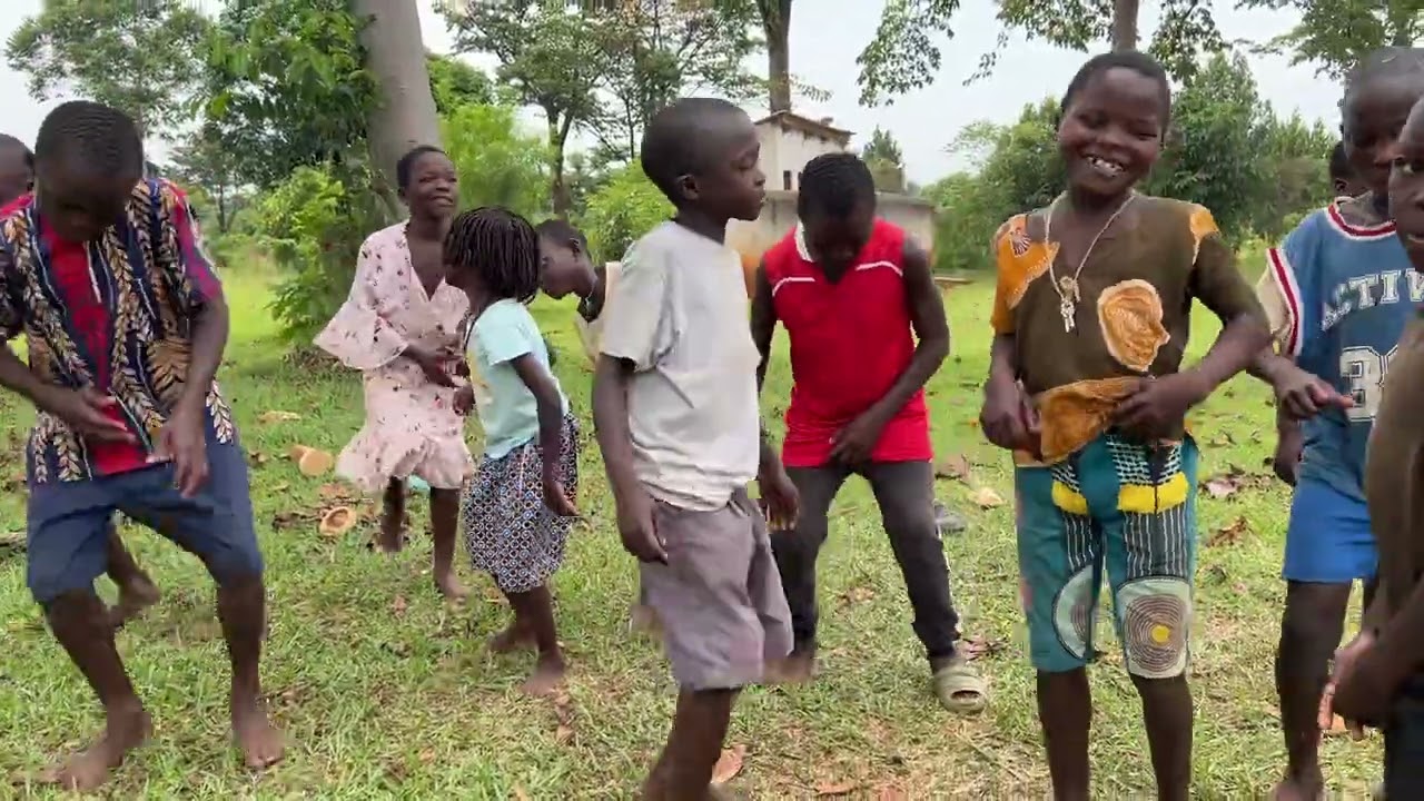 Together we rise by lifting others. Let’s spread love like wildfire. ❤️✨