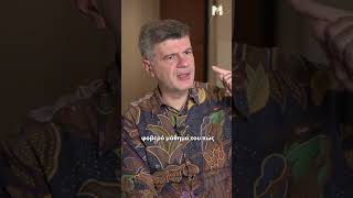 Τι συμβαίνει όταν το 15χρονο παιδί του 1989 συναντά τον Φοίβο του σήμερα;