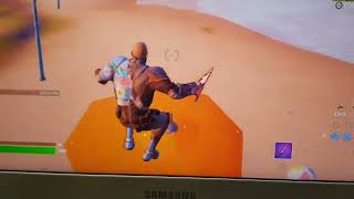 Fortnite Jump on umbrella 5 times