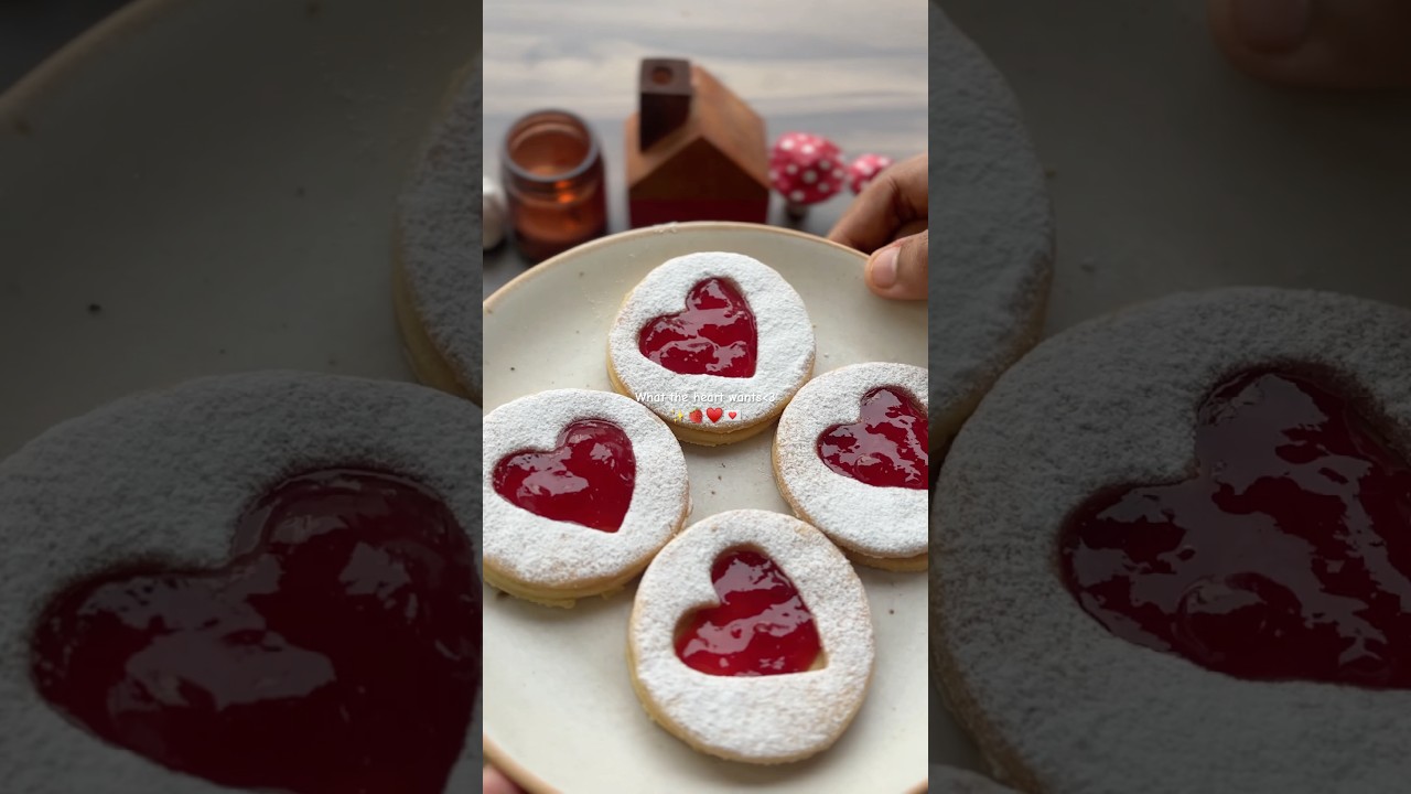 Cutest Heart jam cookies! 