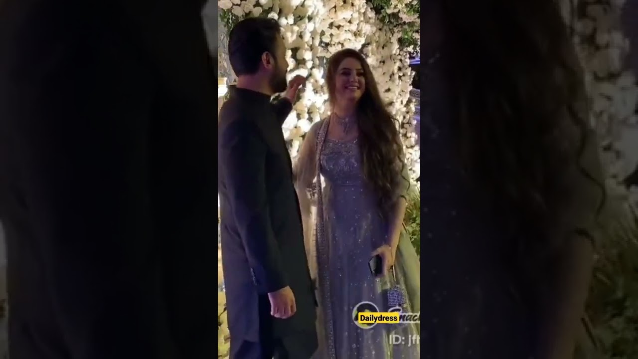 Atif Aslam With His Beautifull Wife Sara🍁💙❤😍😘