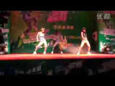 浙江温州赛区逗舞大赛冠军组合  DB
