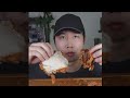 how to ACTUALLY eat fried chicken