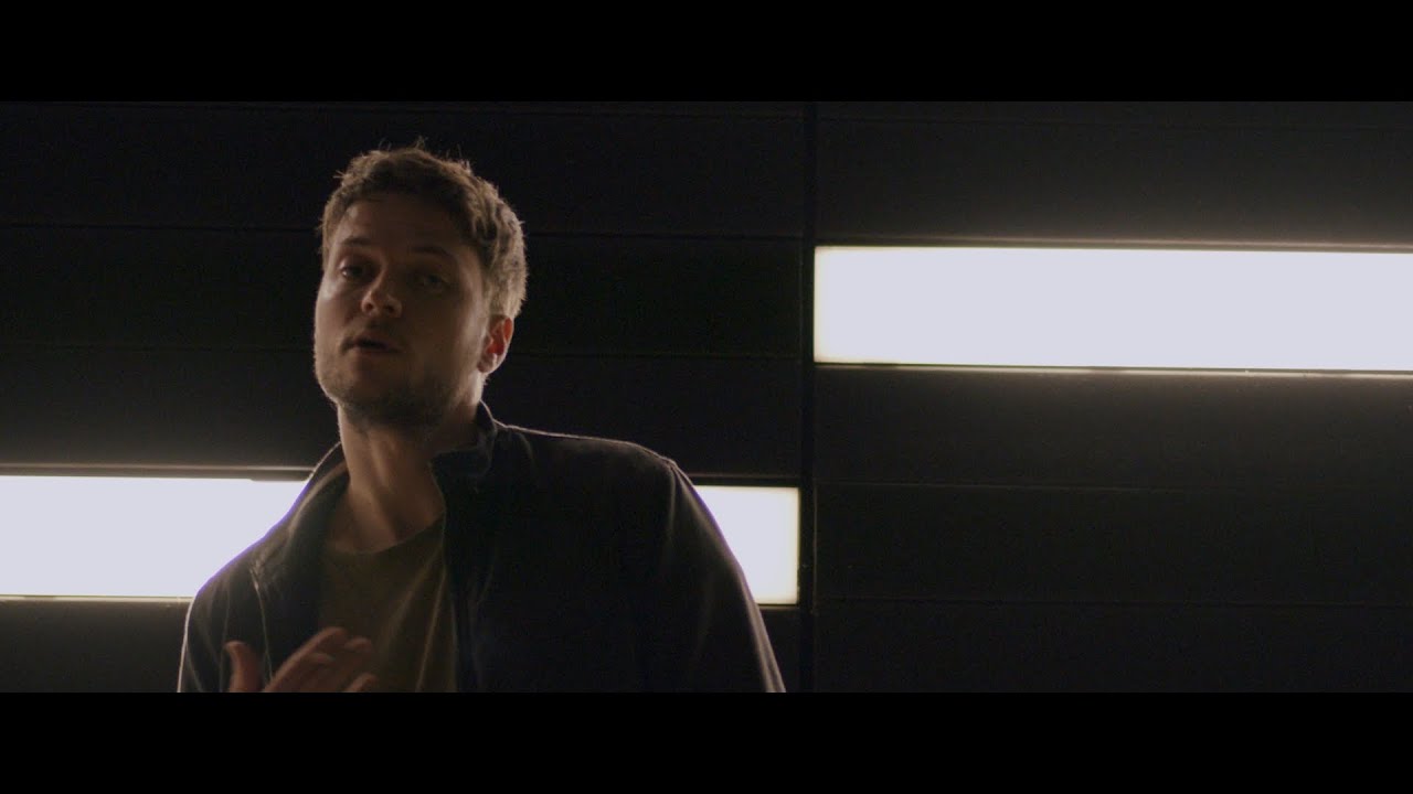 Vic Lawrence - Sleeping Beauty (Official Video)