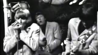 The Yardbirds I m A Man Hullabaloo Dec 6 1965