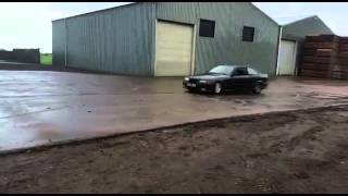 E36 323 1st drifting just after welded diff
