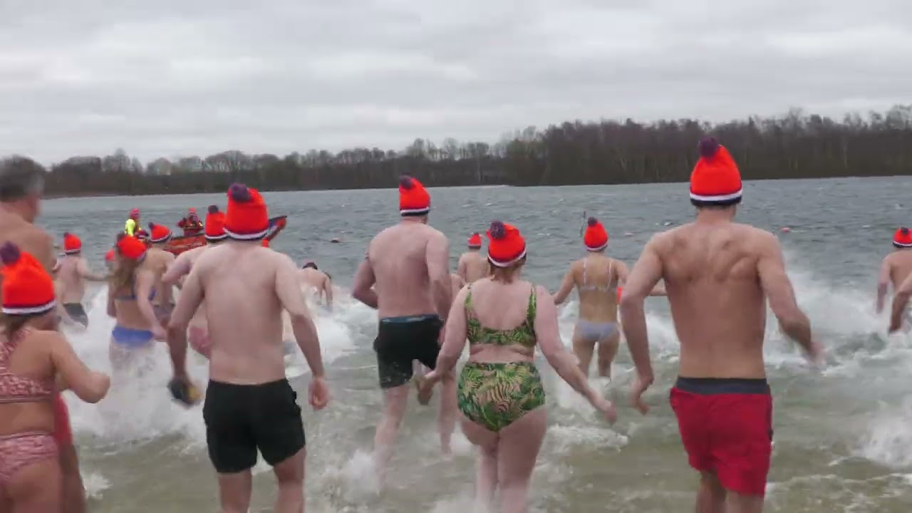 Nieuwjaarsduik 2025 de Kuilen Langenboom