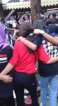 LINGKARAN AKU CINTA PADAMU😍