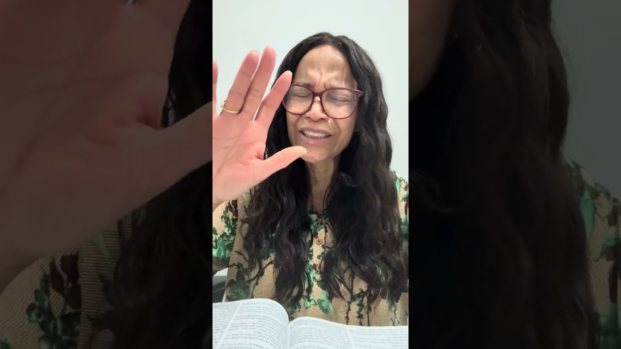 🚨ESCUTE ISSO ‼️ Deus vai entrar no cenário e quebrar a maldição…Não ignore vejam 📖✅🙌🏼