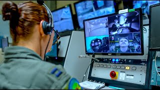 US Air Force Monitors Pilot Struggling to Survive Extreme G-Force Training