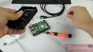 Raspberry Mastery - Tutorial on assembling a Raspberry Pi 4 with a complete case, fan, and heatsink