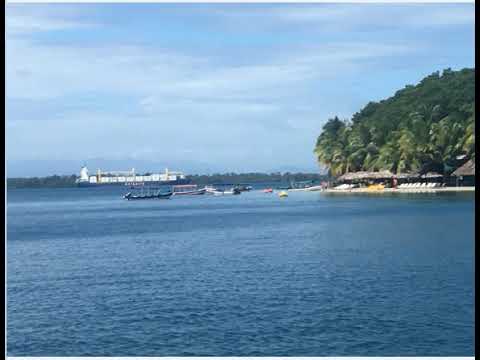 traffic jam by Panama Passage