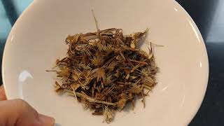 Toad grass tea helps lower cholesterol and triglycerides and stabilize blood pressure.
