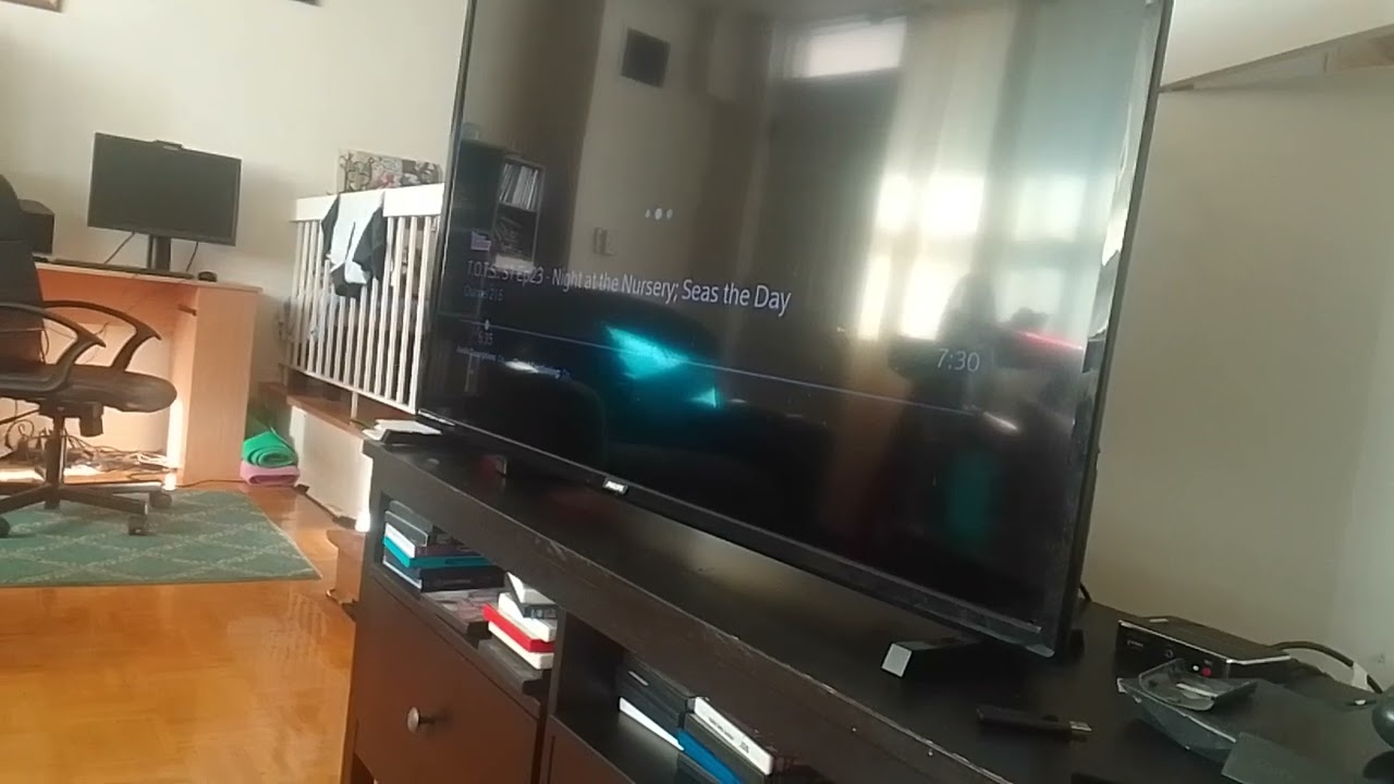 venimus mech-bots veni-robot shoot brain bombs at Kevin roach & noob-bot fill with zalbon mousse S.B