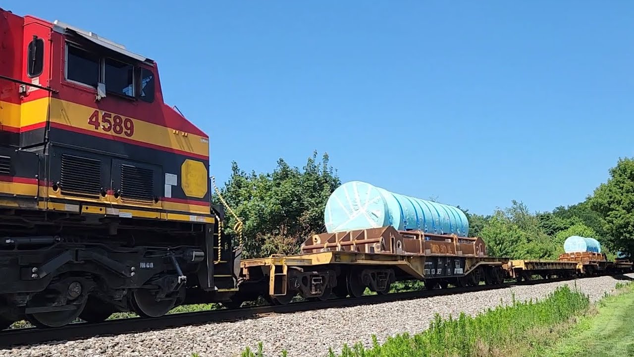 Norfolk Southern Train Carrys Three Strange Loads! - YouTube
