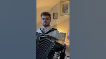 Thumbnail of 🎶 Bach: Toccata and fugue d-moll #accordion #bandoneon #bandoneón #bach #jsbach #tocatta #fuga