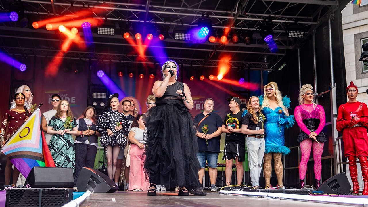 CSD-Hocketse 2026: Drag-Show mit Alpine Ski, Miss Perm, Ariana Gandhi und Hades of Drag