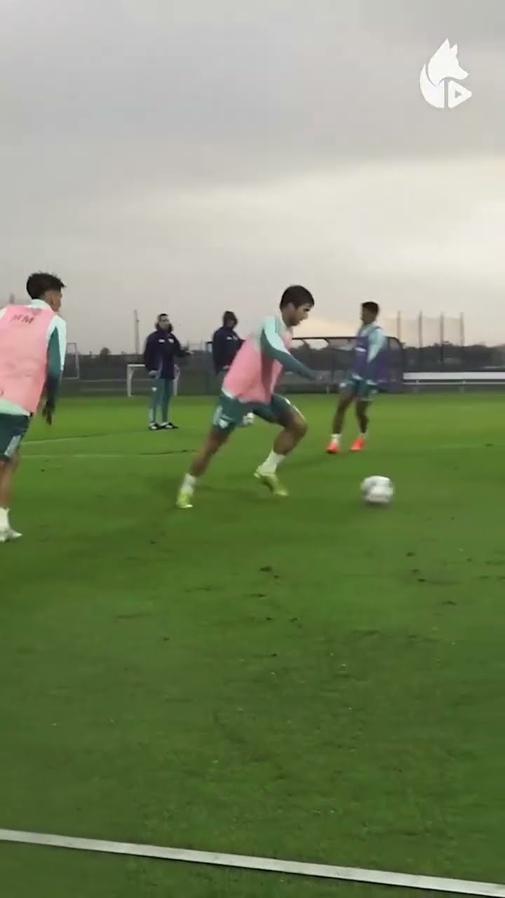 JÁ TEVE GOL DO GABIGOL NO CABULOSO! ?? O artilheiro deixou o seu no primeiro treino do ano #shorts