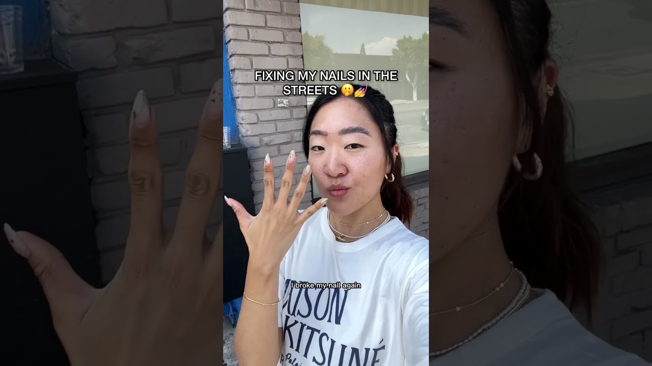 FIXING MY NAILS IN THE STREETS 😲💅