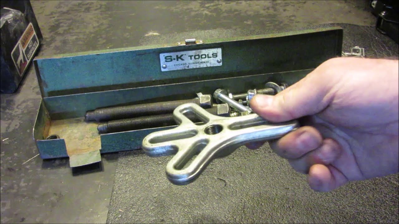 STEERING WHEEL & PULLEY PULLER (DO YOU NEED THIS TOOL) YouTube