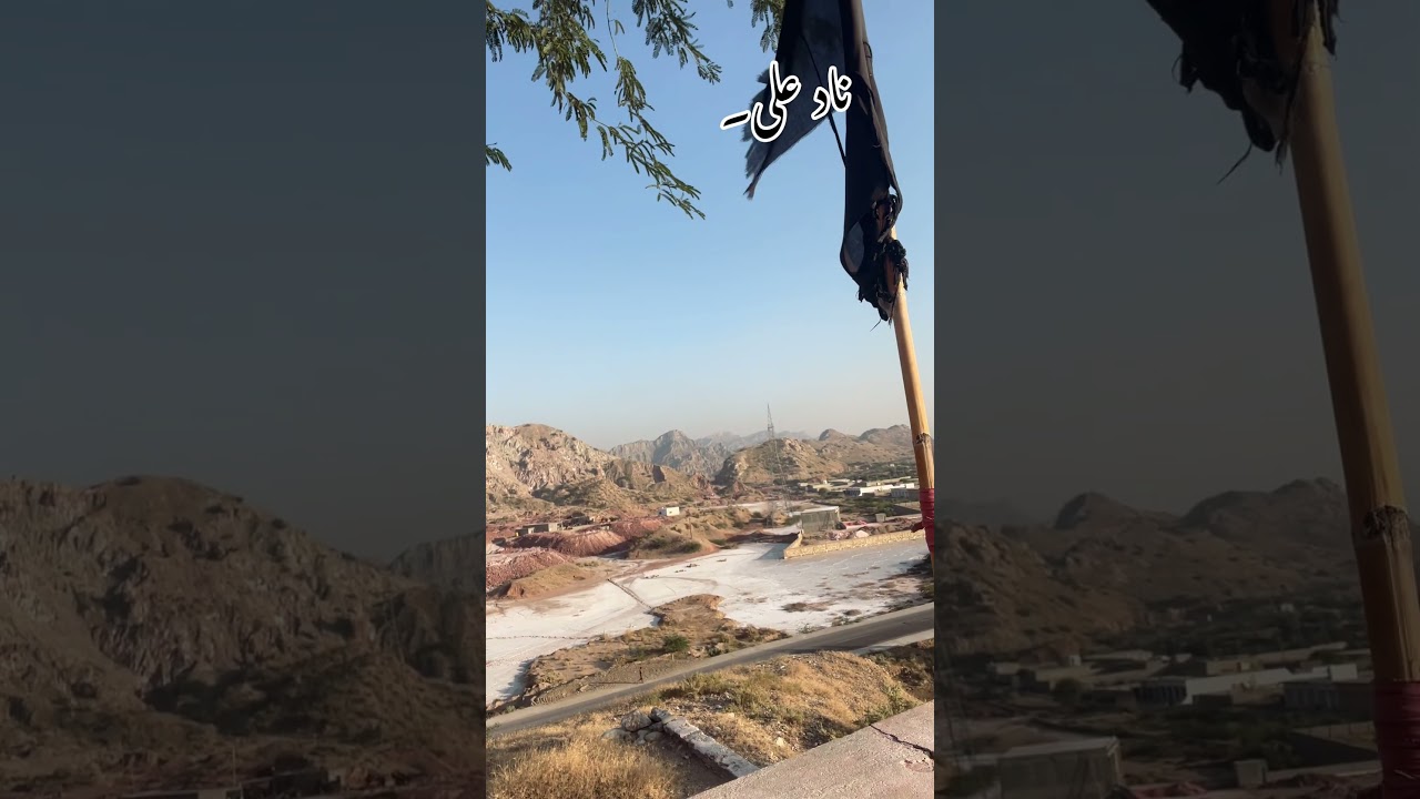 Grave or Shrine at Mari Indus, infront of Himalayan Pink Salt Range