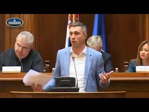 Video: Razlika Između Vlade I Parlamenta