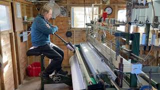 Weaving Skye Wool Herringbone Throws