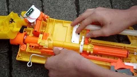 Nerf Deploy CS-6 Taking Apart and Modification (2 of 4)