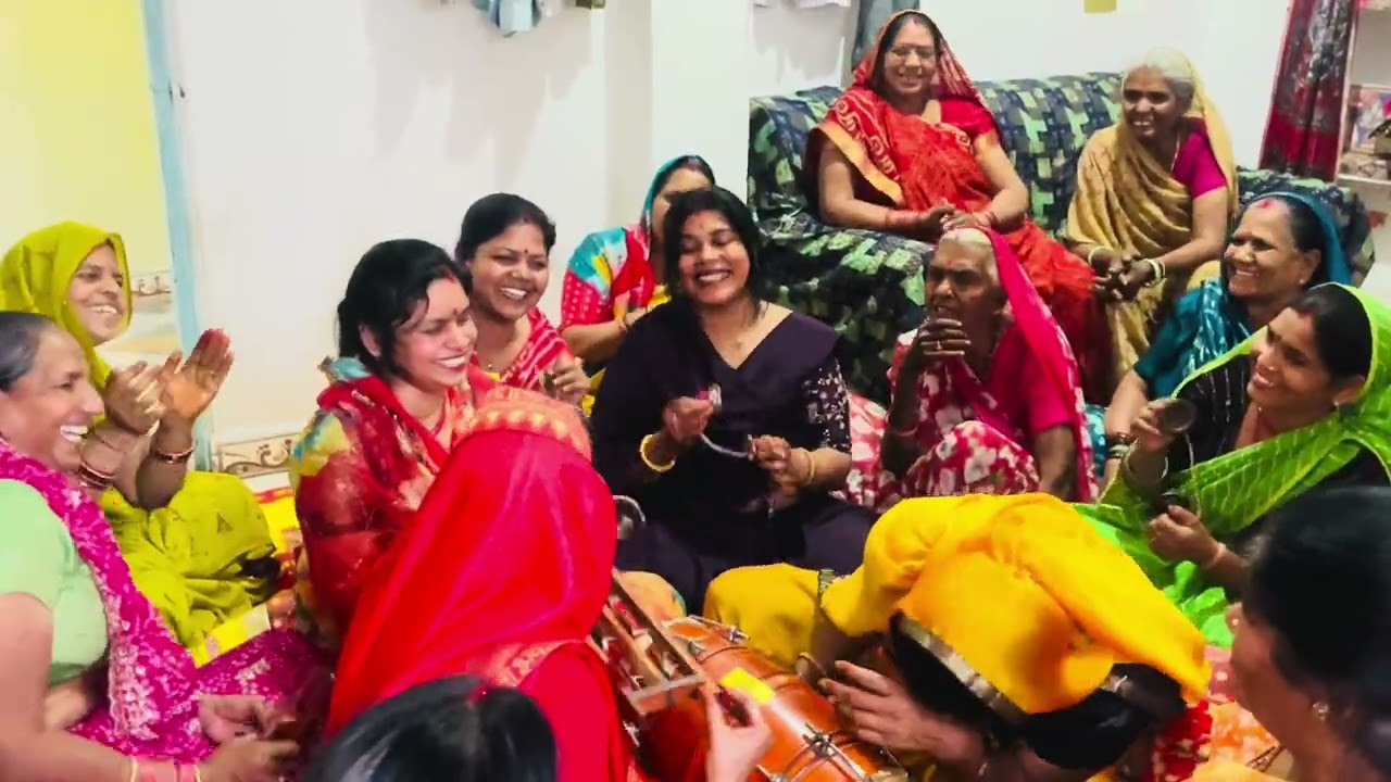 होली में आपने यार को बुलाया😅|मजेदार भजन 🤣|कोई नइये रे,कितऊ नइये चले आओ अटा पर कोई नइये 🤭🚩#viral 