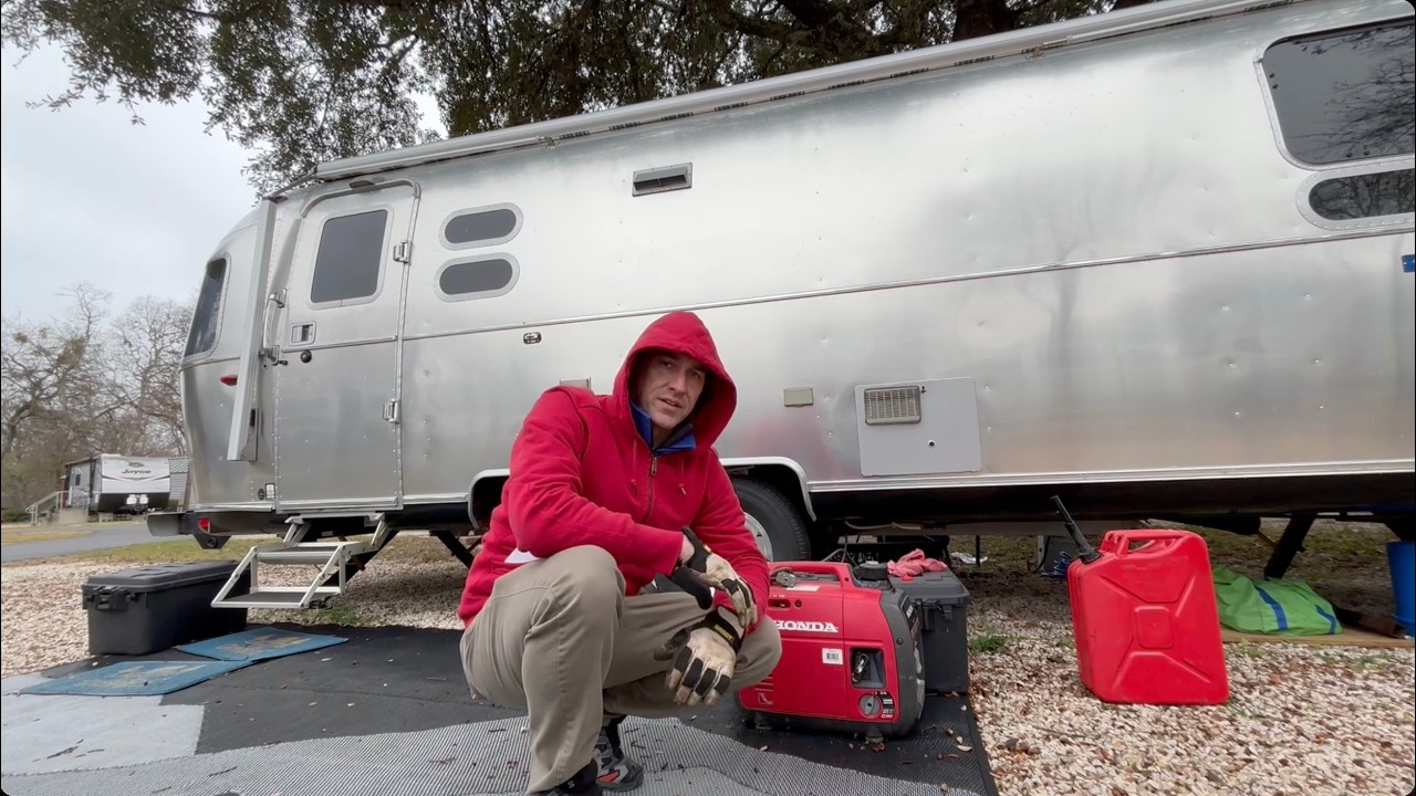 Жизнь в трейлере Airstream: подготовка к зиме и сложные решения в путешествиях