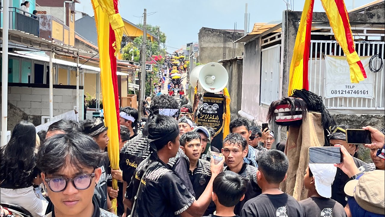 AWAL KEBERANGKATAN IRING IRINGAN SENI REAK PUMA X MEKAR BUDAYA LIVE BABAKAN SUMEDANG