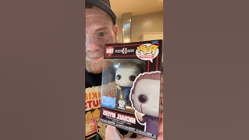 Unboxing the sold out Michael Myers scare fair @hottopic exclusive Funkopop!