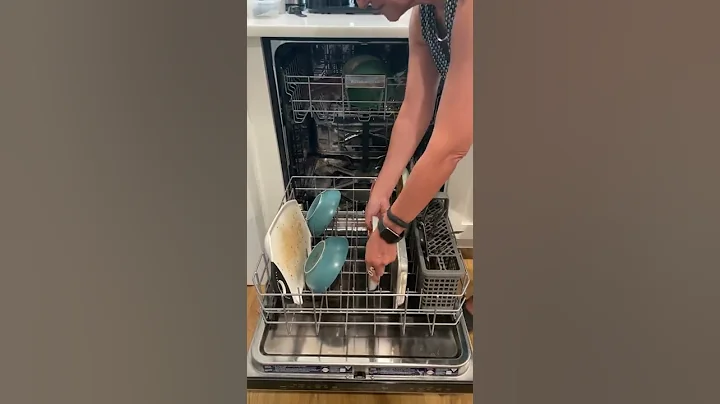 Stop Pre-Washing Your Dishes Before Throwing Them In Your Dishwasher! #shorts - DayDayNews