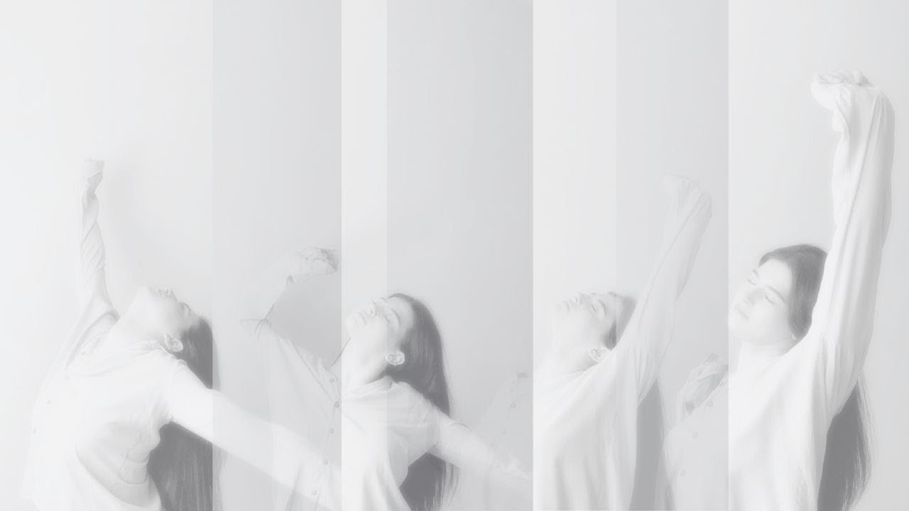 Iulia Geaboc - Truly Alive