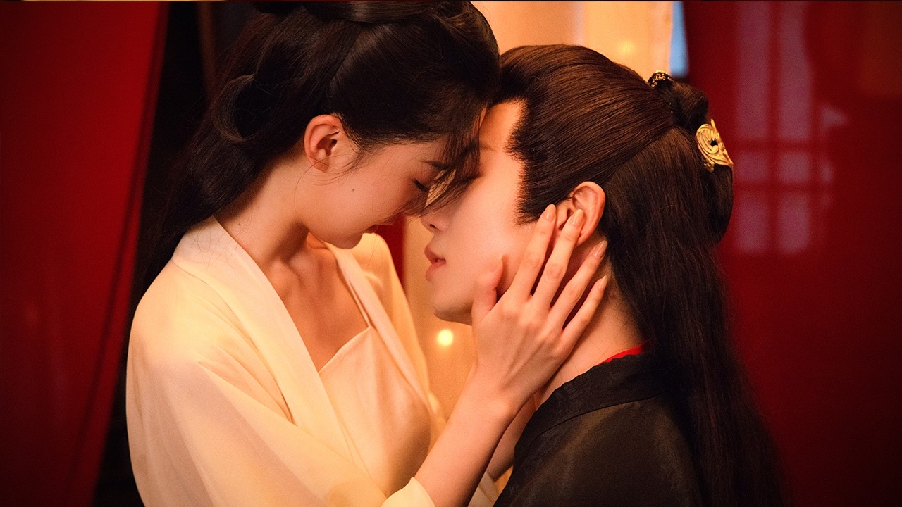 皇帝勾結小姨子害死懷孕將軍老婆，女將軍重生與小叔子聯手复仇！#东八区的先生们 #张翰  #中國電視劇 #chinesedrama #吻戏 #movie #爽剧 #短剧 #皇妃为何那样 #狗血 #热门