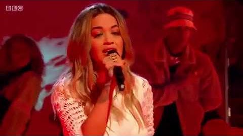 Rita Ora performs "Lonely Together" by Avicii (Strictly Come Dancing 2017 - BBC One)