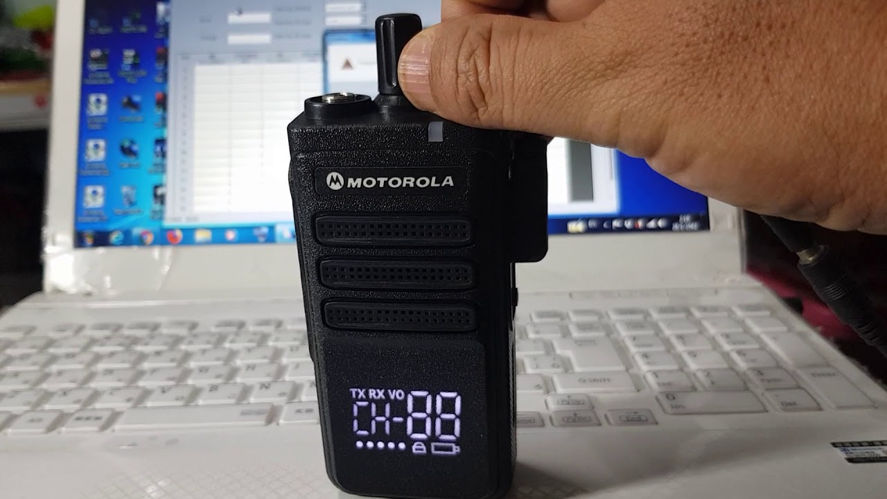 วิธีใส่โทน motorola  GP689