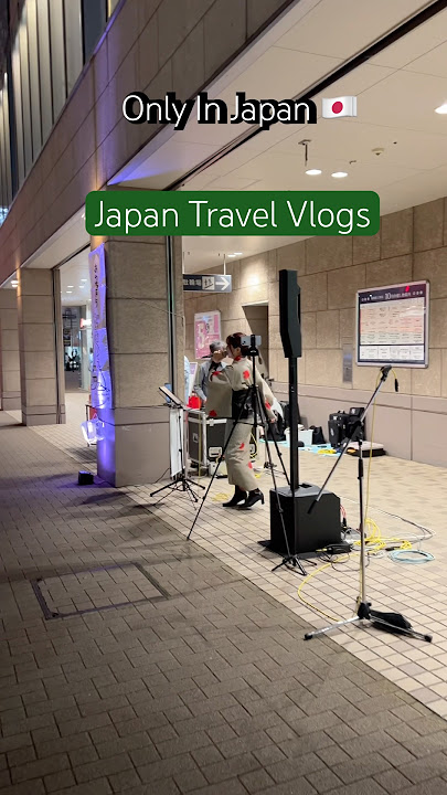 Beautiful Japanese 🇯🇵 Girl Singing on the Street | Sek Vlogs #japan #singing .