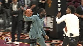 Draymond Green Slaps Nick Young at Practice